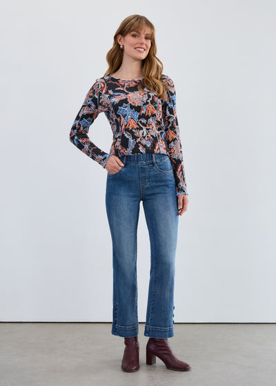 Pull on Boot Ankle with Covered Buttons