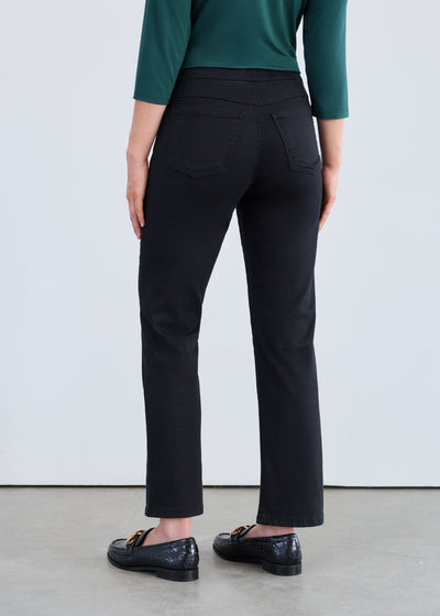 Black Pull-on Straight Ankle Pant