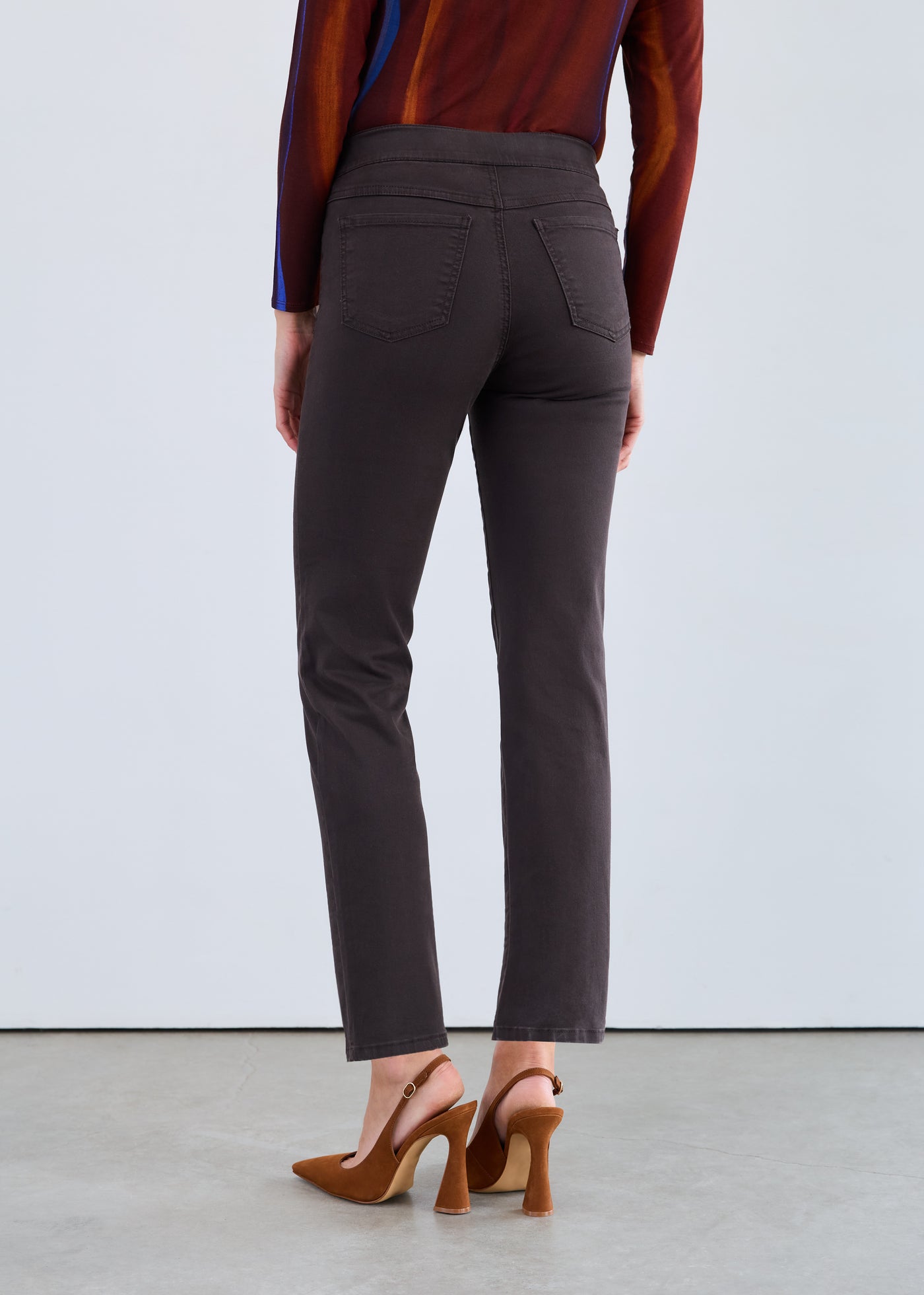 Rich Brown Pull-on Straight Ankle Pant