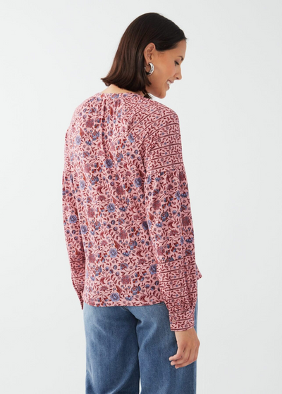 Long Sleeve Printed Knit Shirt - Pink Modern