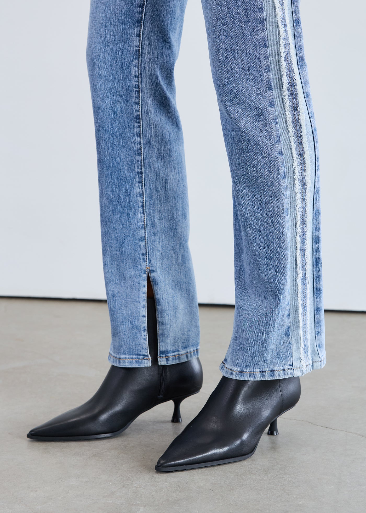 Suzanne with Seam Detail