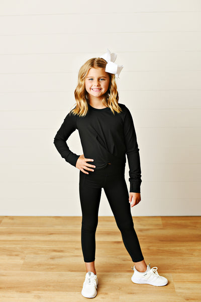 Black Knot Top