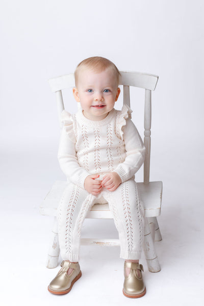 Rebecca Judy Fall 2025 Headshot Reservations