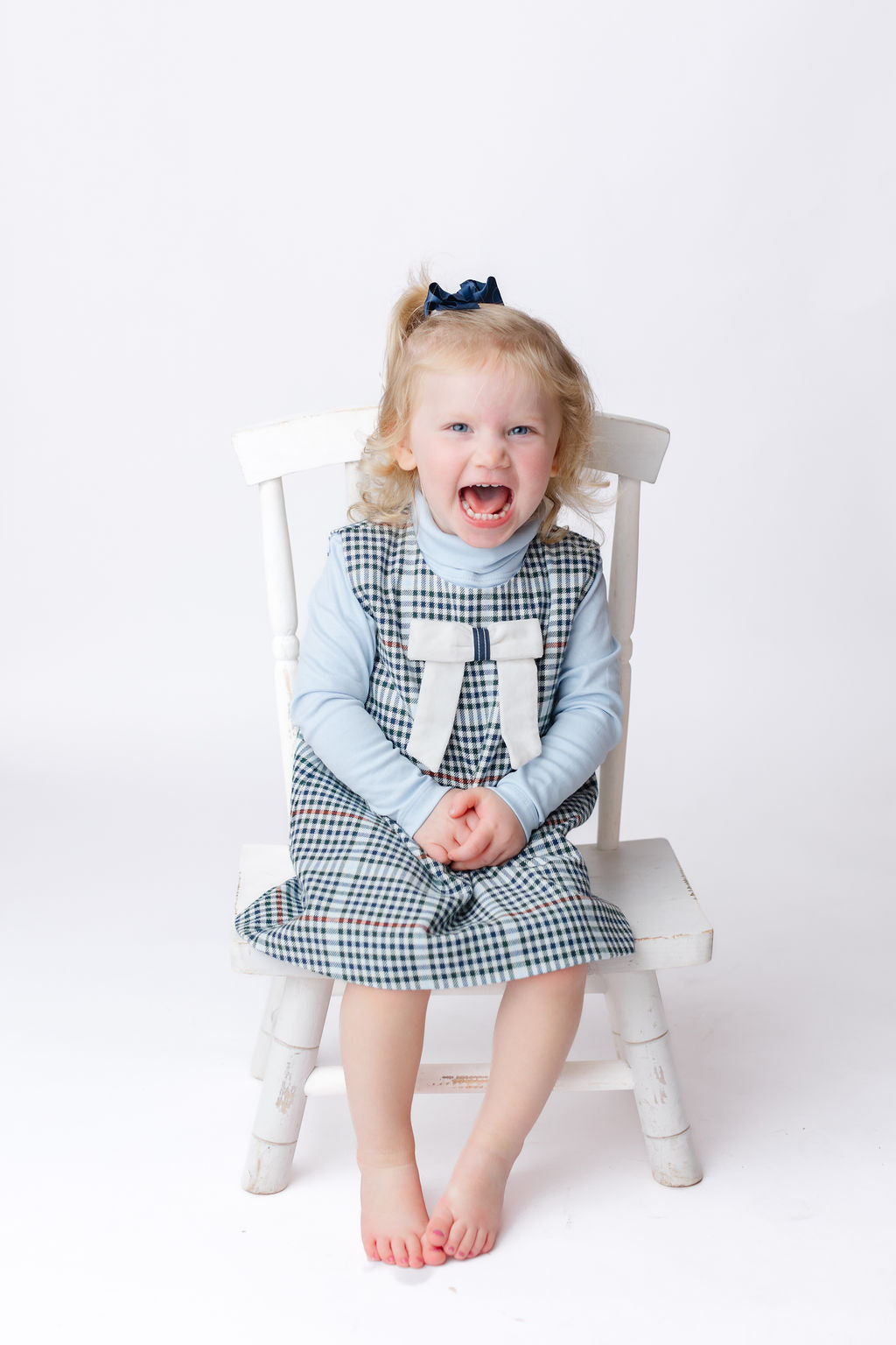 Rebecca Judy Fall 2025 Headshot Reservations