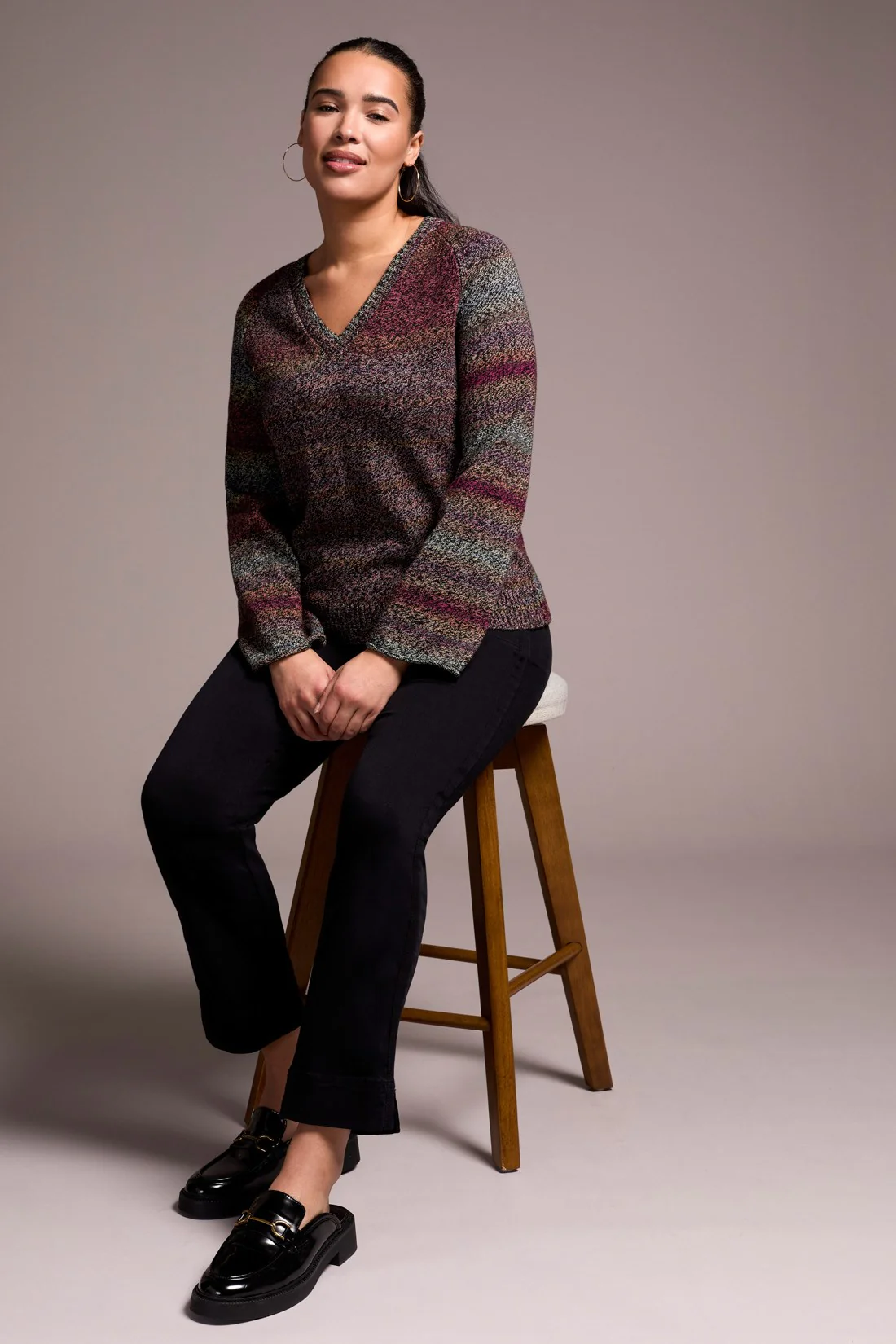 Combed Cotton V-Neck Sweater - Wine