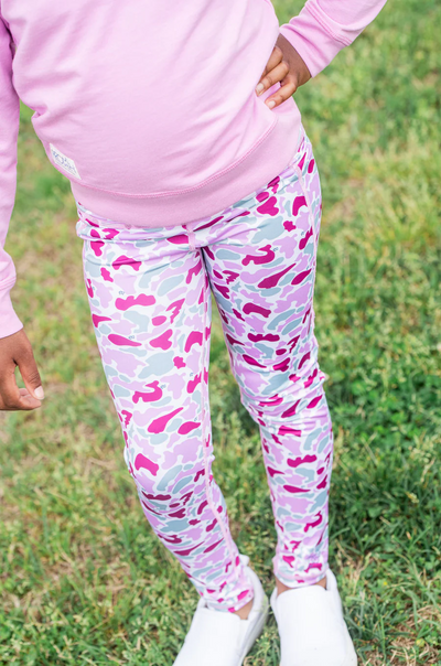 Girls Athletic Legging in Orchid Purple Camo