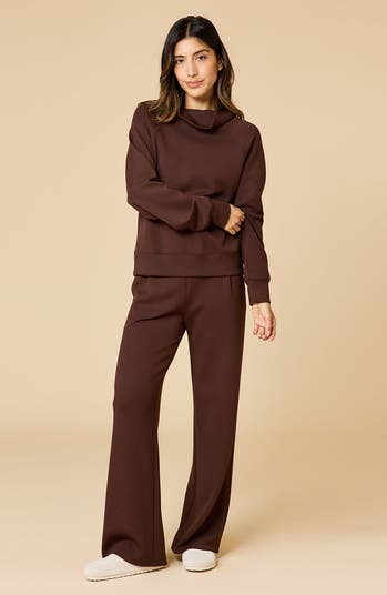 DreamTech Mock Neck with Pleated Pant - Espresso