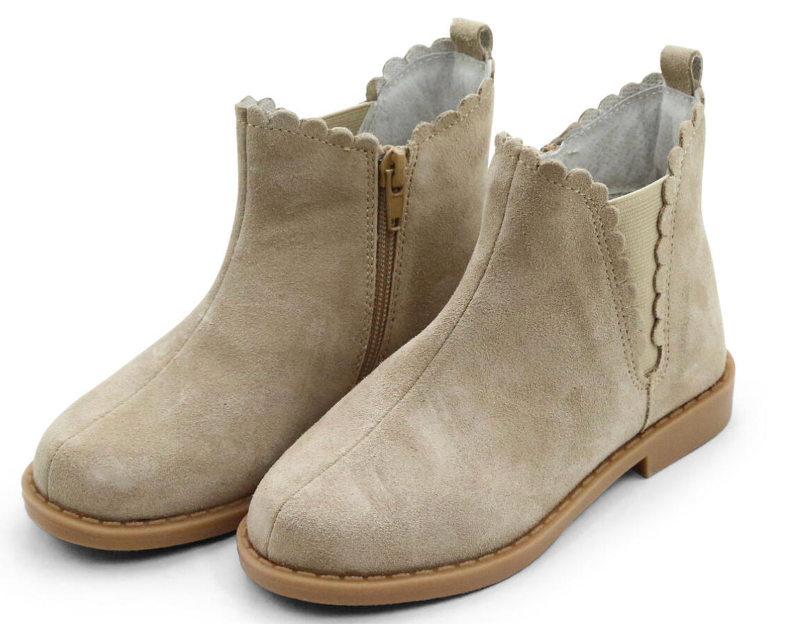 Nicola Chelsea Boot -- Sand