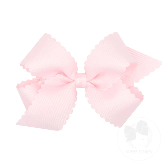Medium Scallop Bow Powder Pink